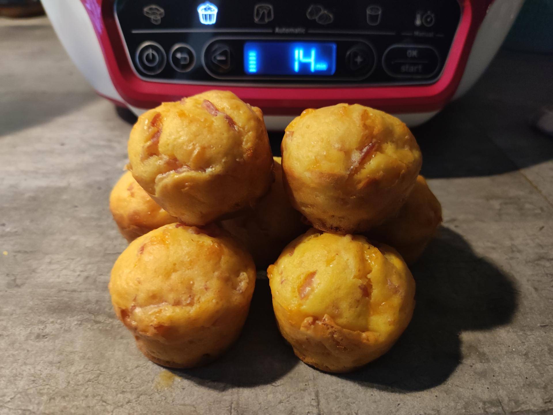 Mini muffins lardons cheddar - Recette Cake Factory Délices | Tefal