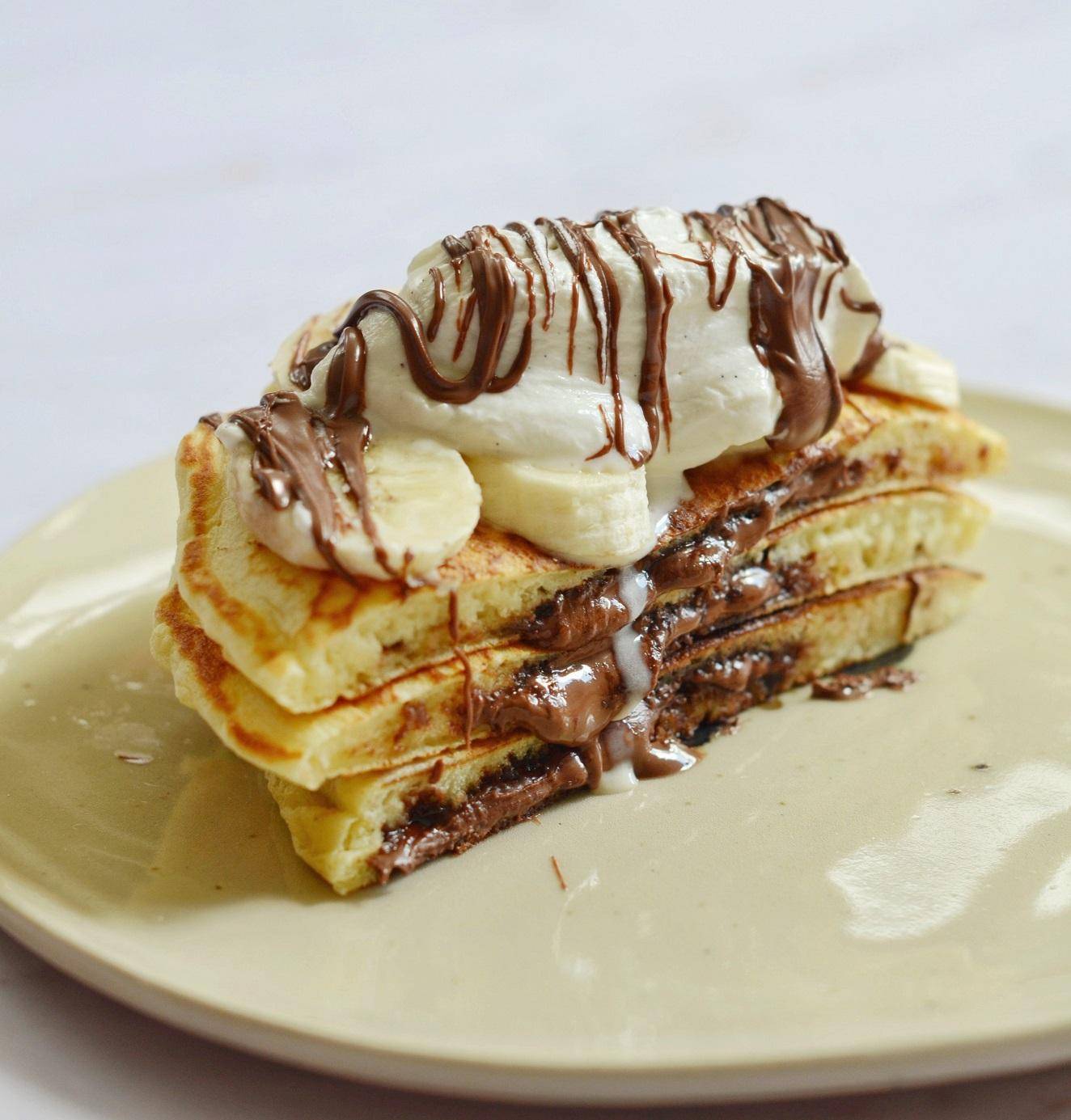 Pancakes fluffy au chocolat et à la banane - Recette Poêles et Casseroles | Tefal