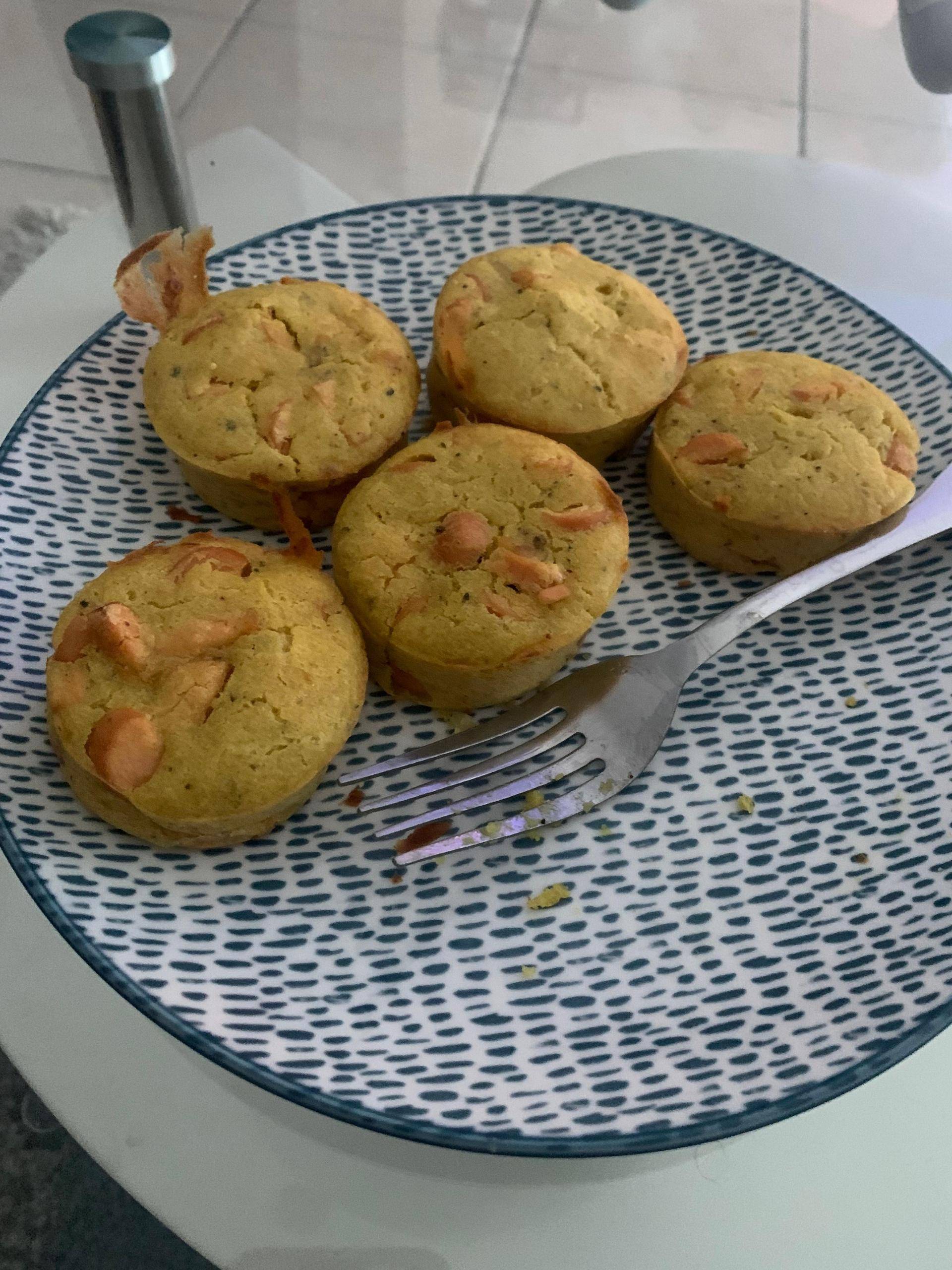 Muffins curry knacki emmental - Recette Cake Factory | Tefal