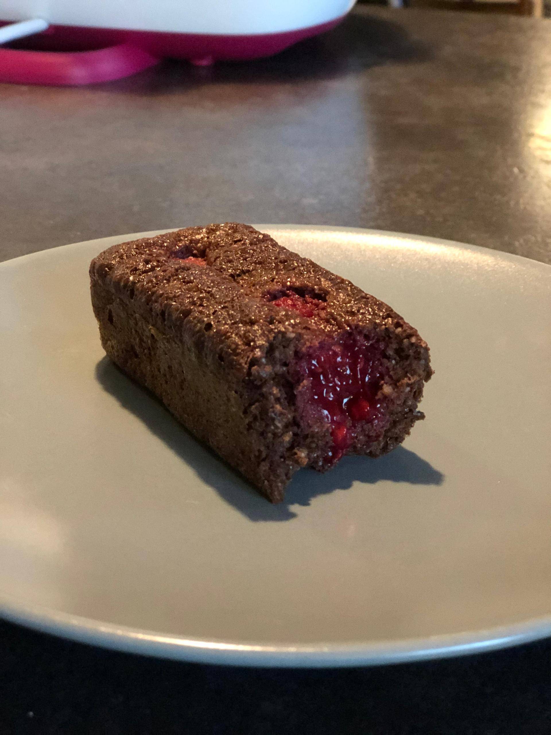 Mini cakes chocolat framboises allégés - Recette Cake Factory | Tefal