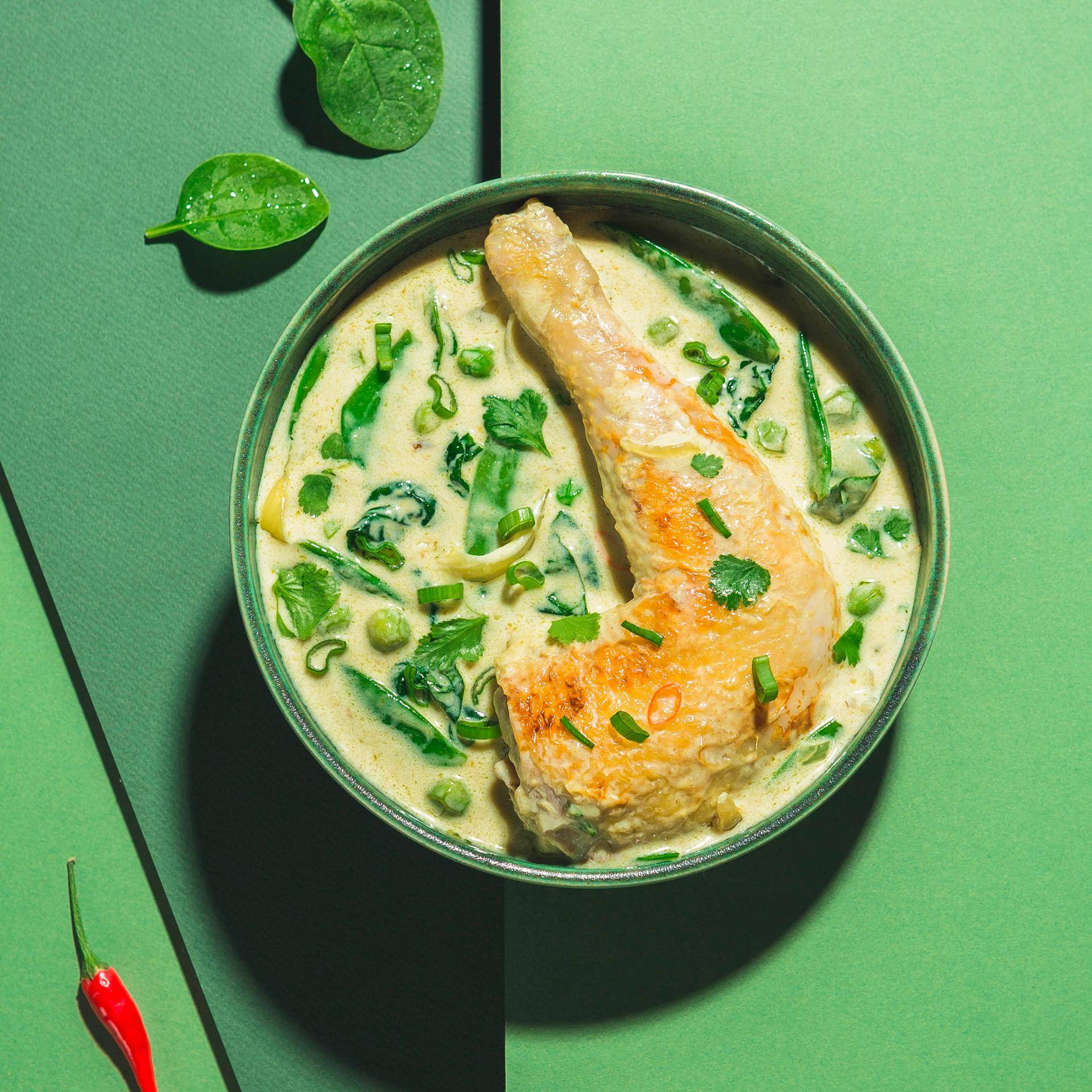 Poulet au curry vert et petits pois - Recette Poêles et Casseroles | Tefal