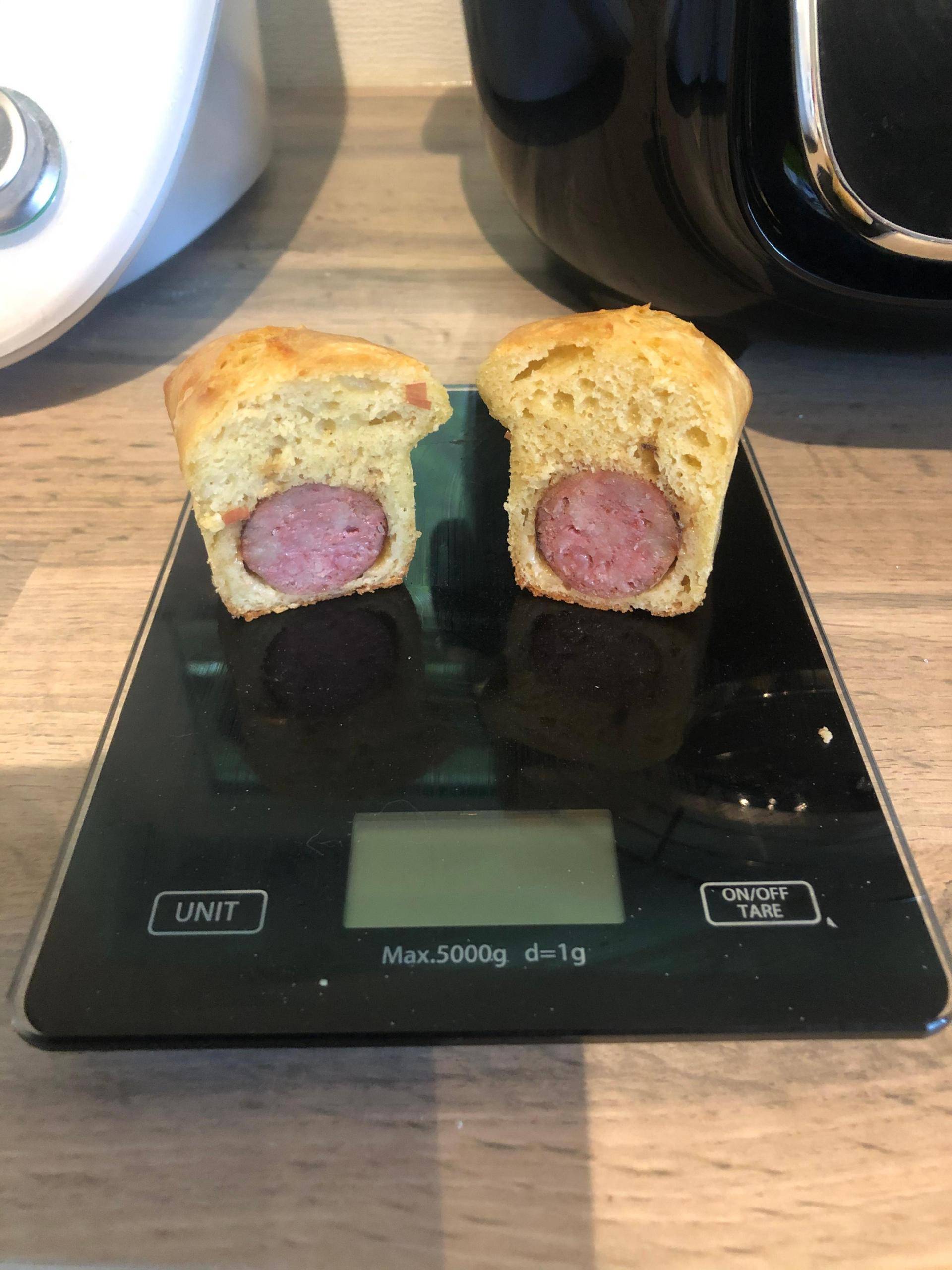 Mini cake façon hot-dog - Recette Cake Factory | Tefal