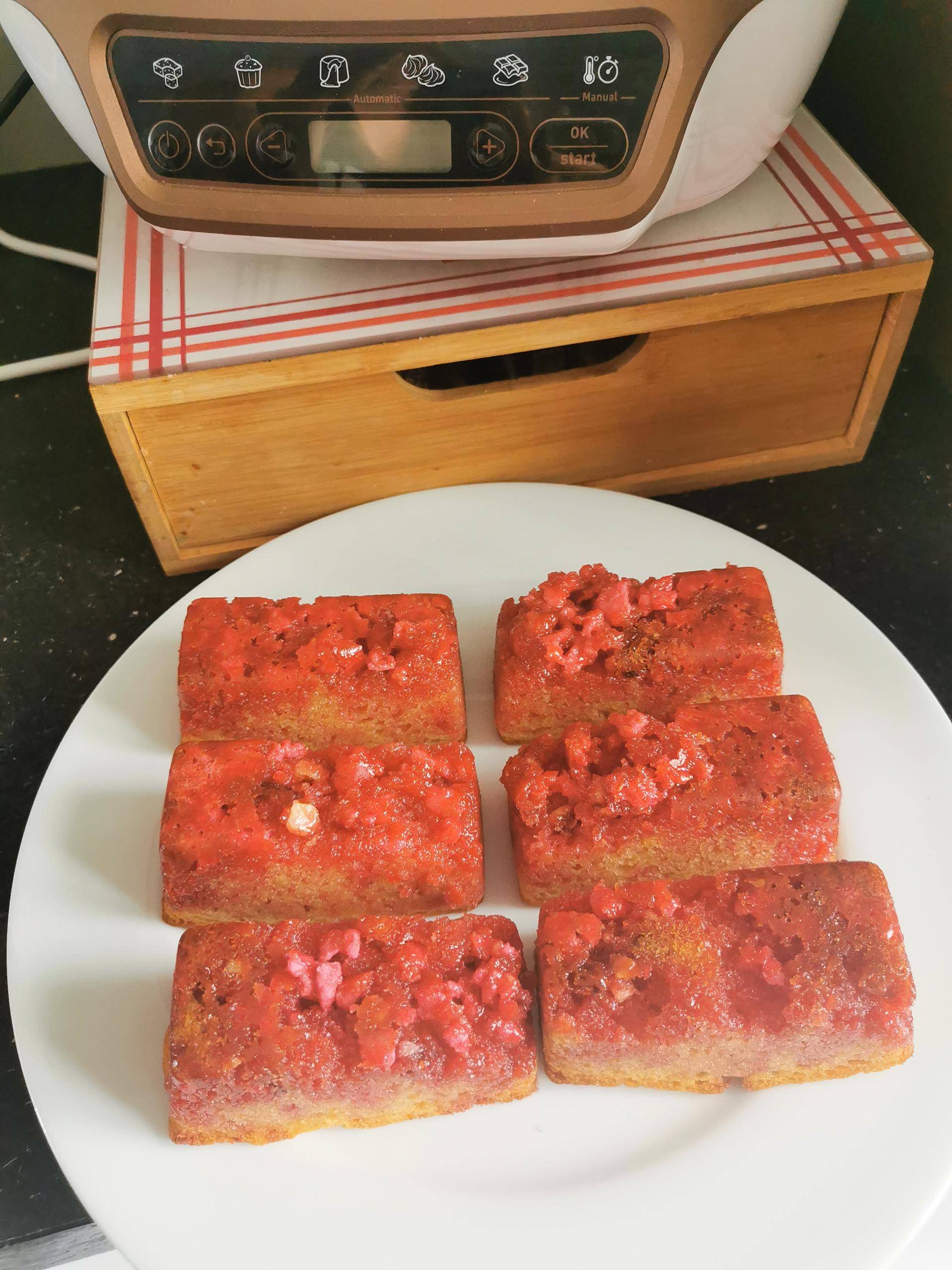 Cake à la praline rose - Recette Cake Factory | Tefal