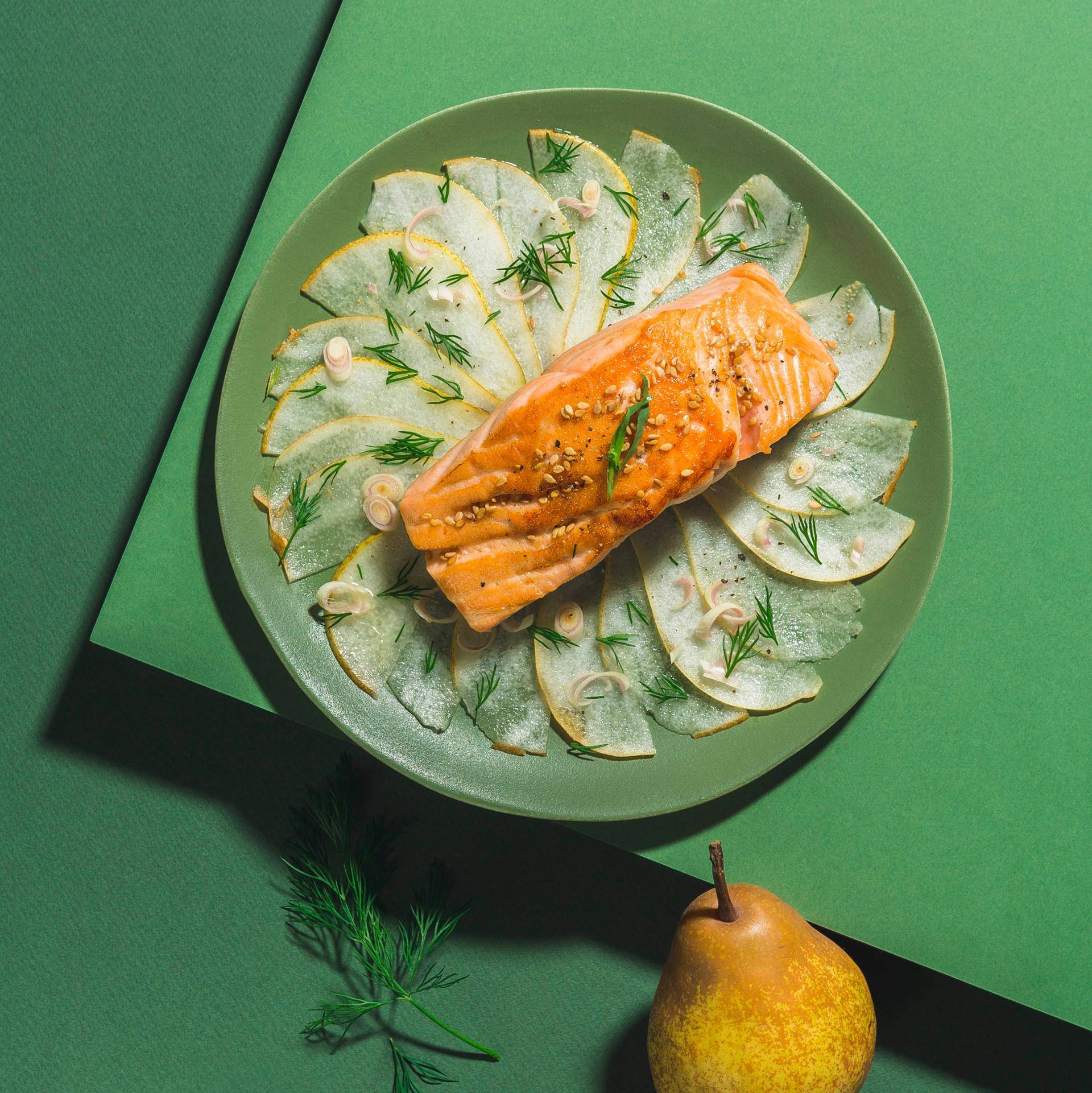 Dos de saumon à la poêle, citronnelle et sésame, carpaccio de poires - Recette Poêles et Casseroles | Tefal