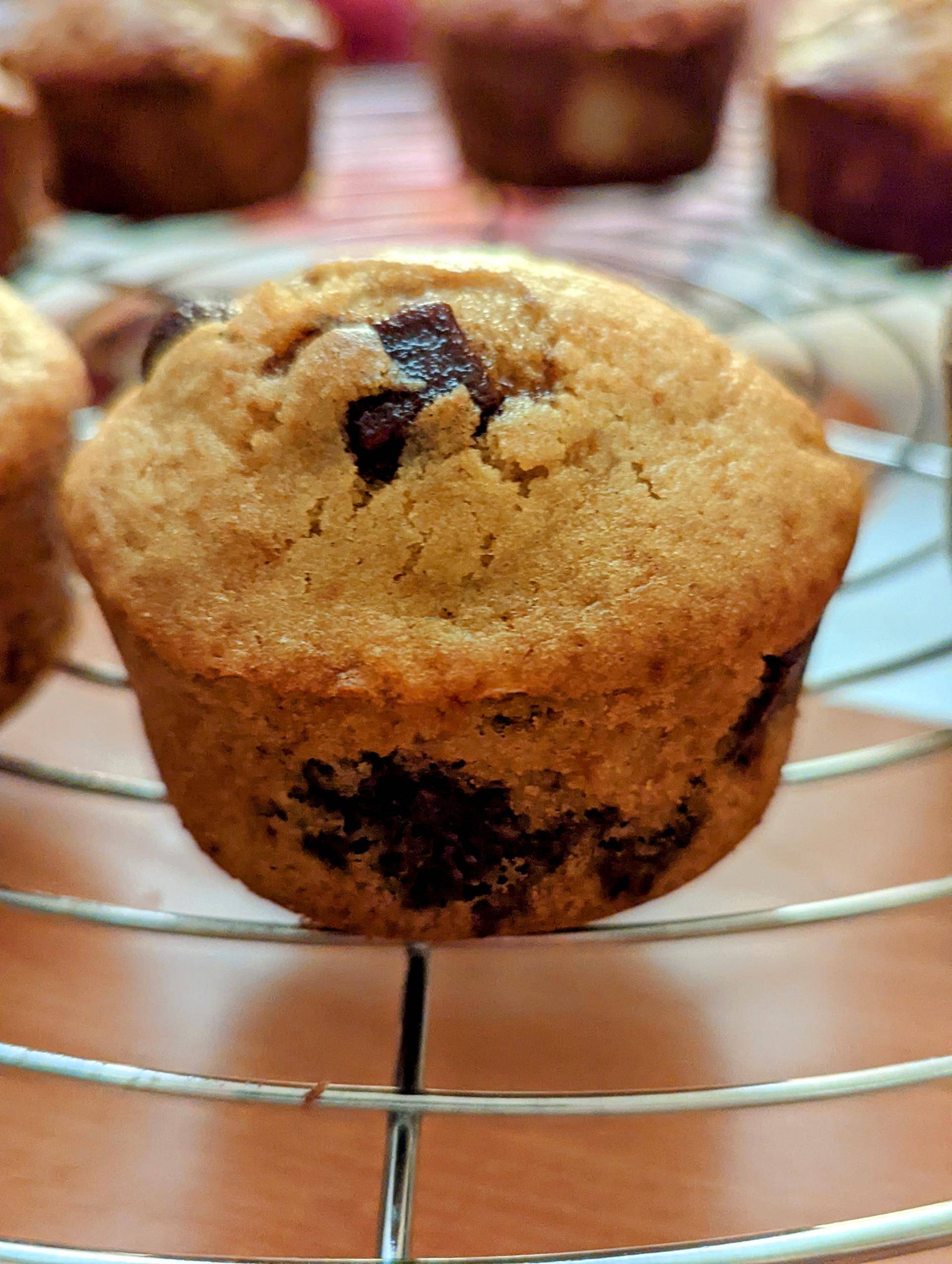 Muffins poires pépites chocolat aux lait - Recette Cake Factory | Tefal
