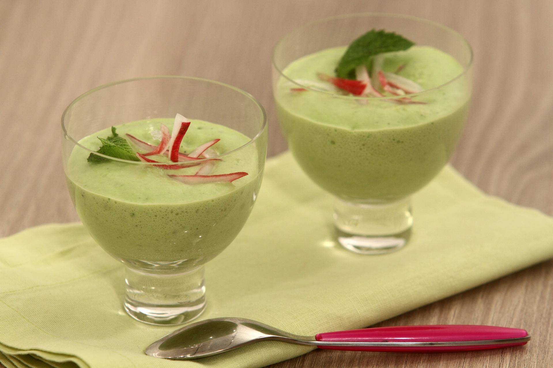 Espuma de petits pois, radis croquants - Recette Balance de cuisine | Tefal