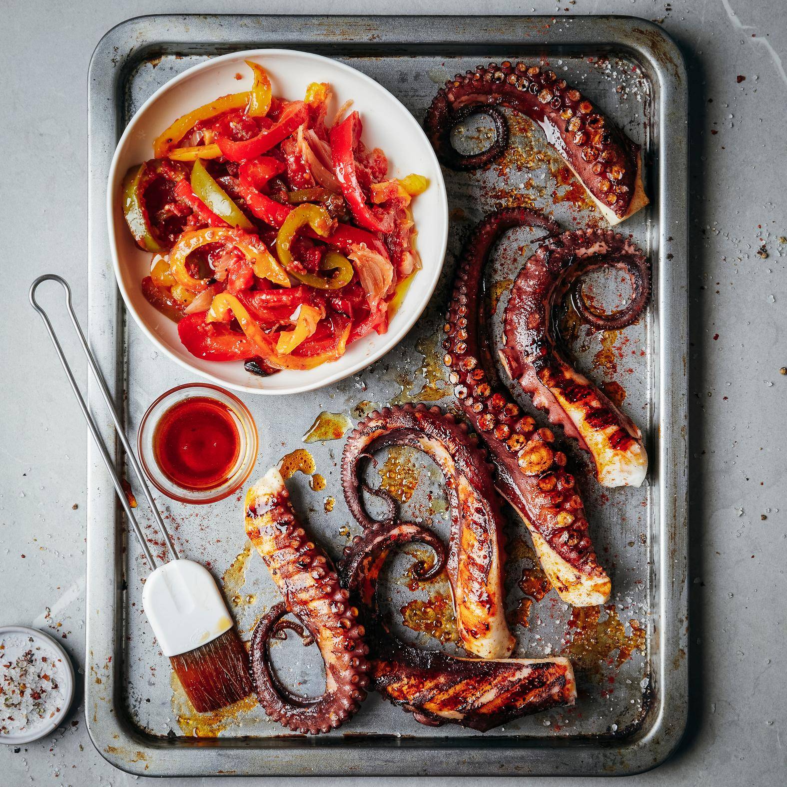 Poulpe grillé et poivrons à l'espagnole - Recette OptiGrill 2in1 | Tefal