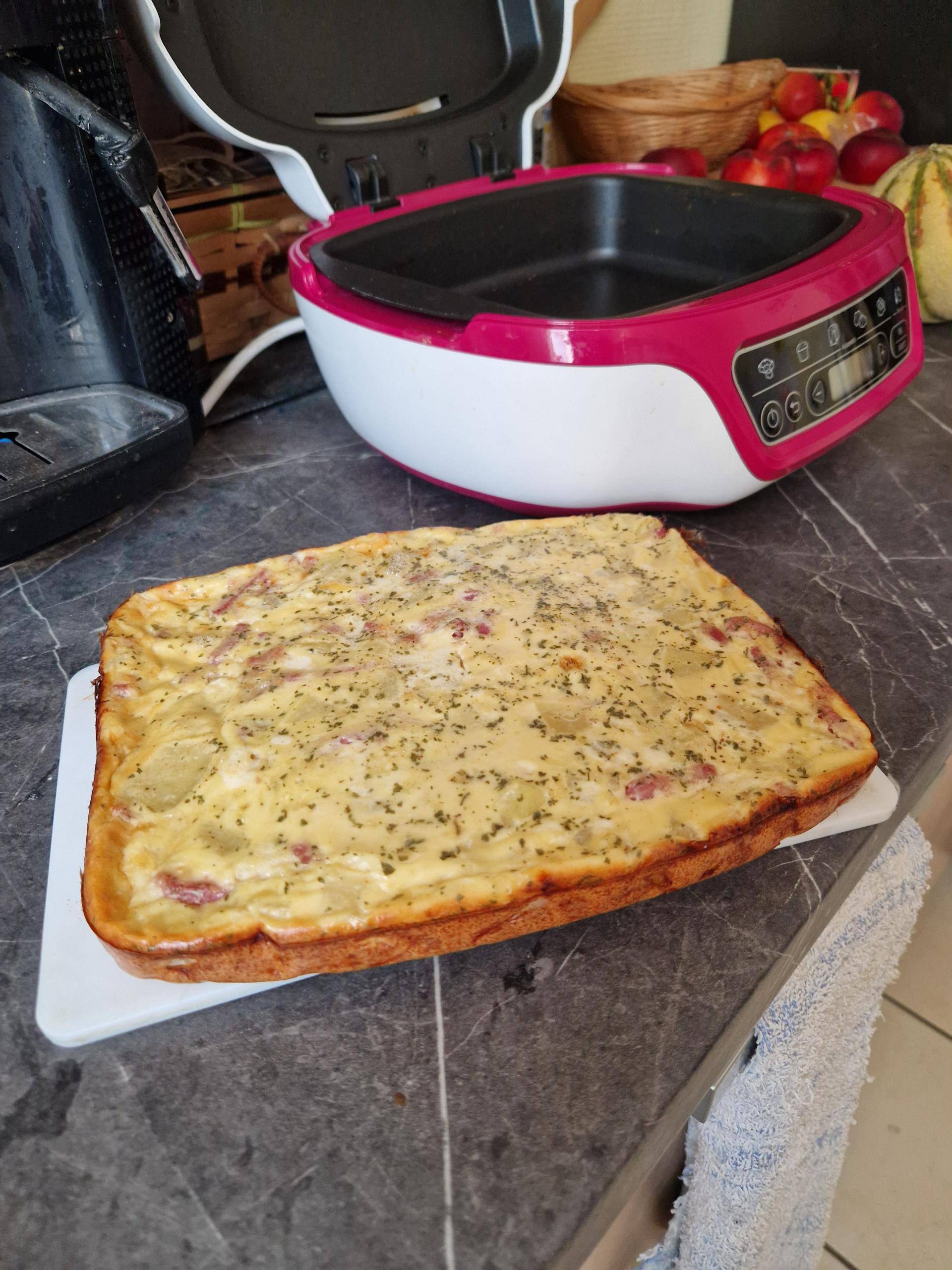 Quiche sans pâte lardons et pommes de terre (végétal) - Recette Cake Factory | Tefal