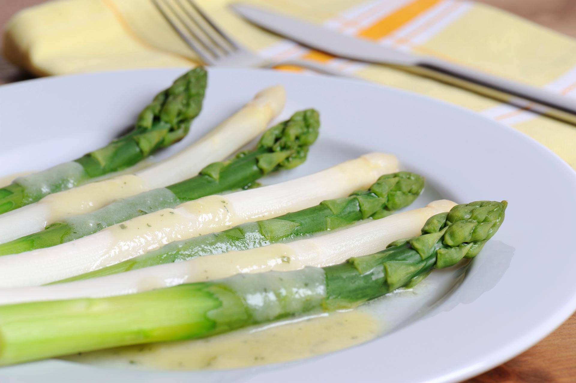 Duo d'asperges, sauce hollandaise - Recette Balance de cuisine | Tefal