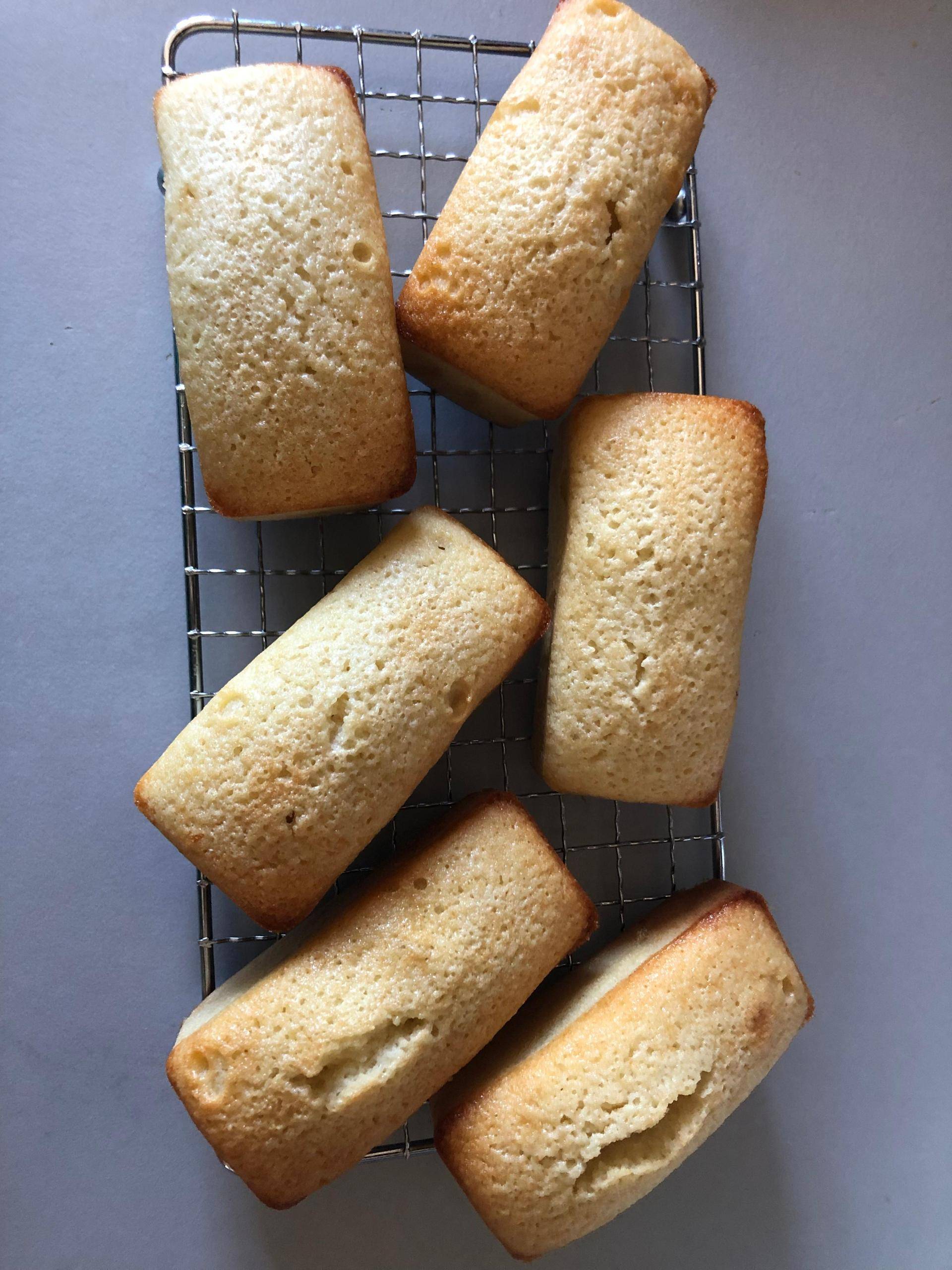 Mini cakes amande façon Financier - Recette Cake Factory | Tefal