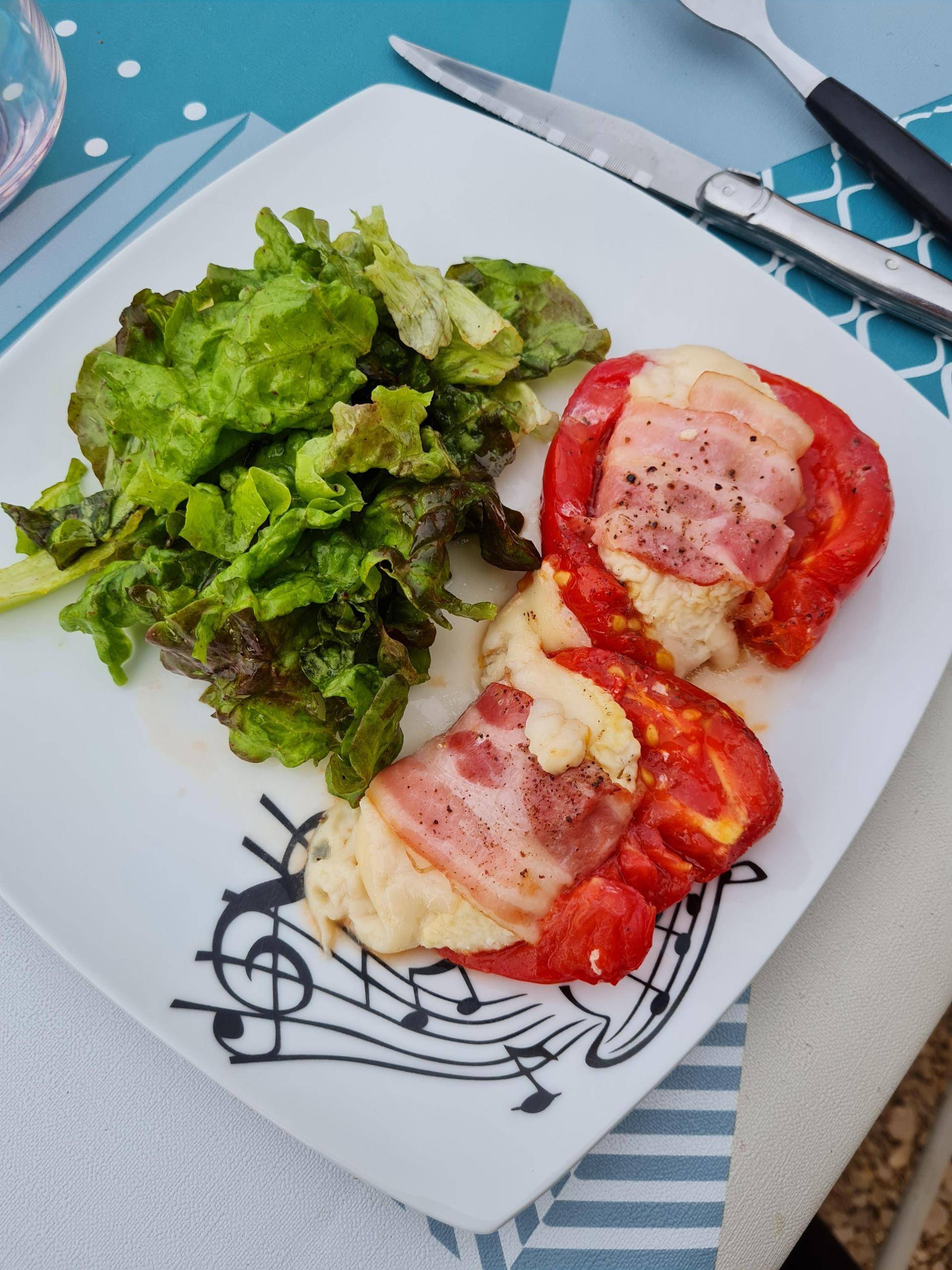 Tomates farcies au chèvre - Recette Cake Factory Délices | Tefal