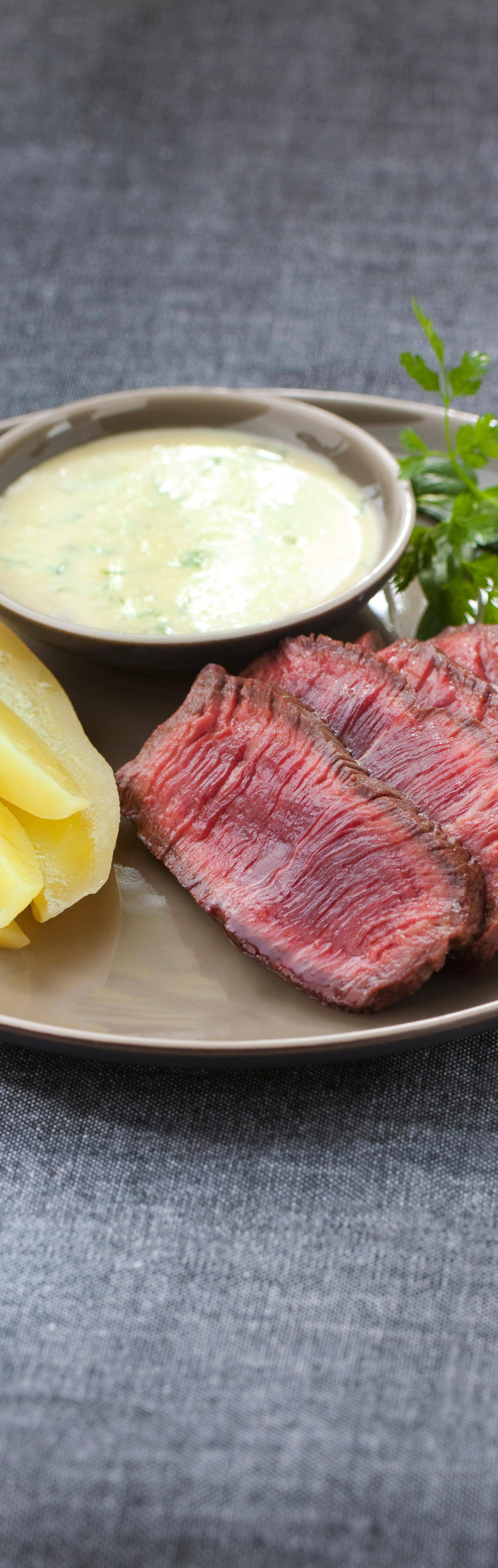 Côte de bœuf grillée et sa sauce épicée - Recette Barbecue et planchas | Tefal