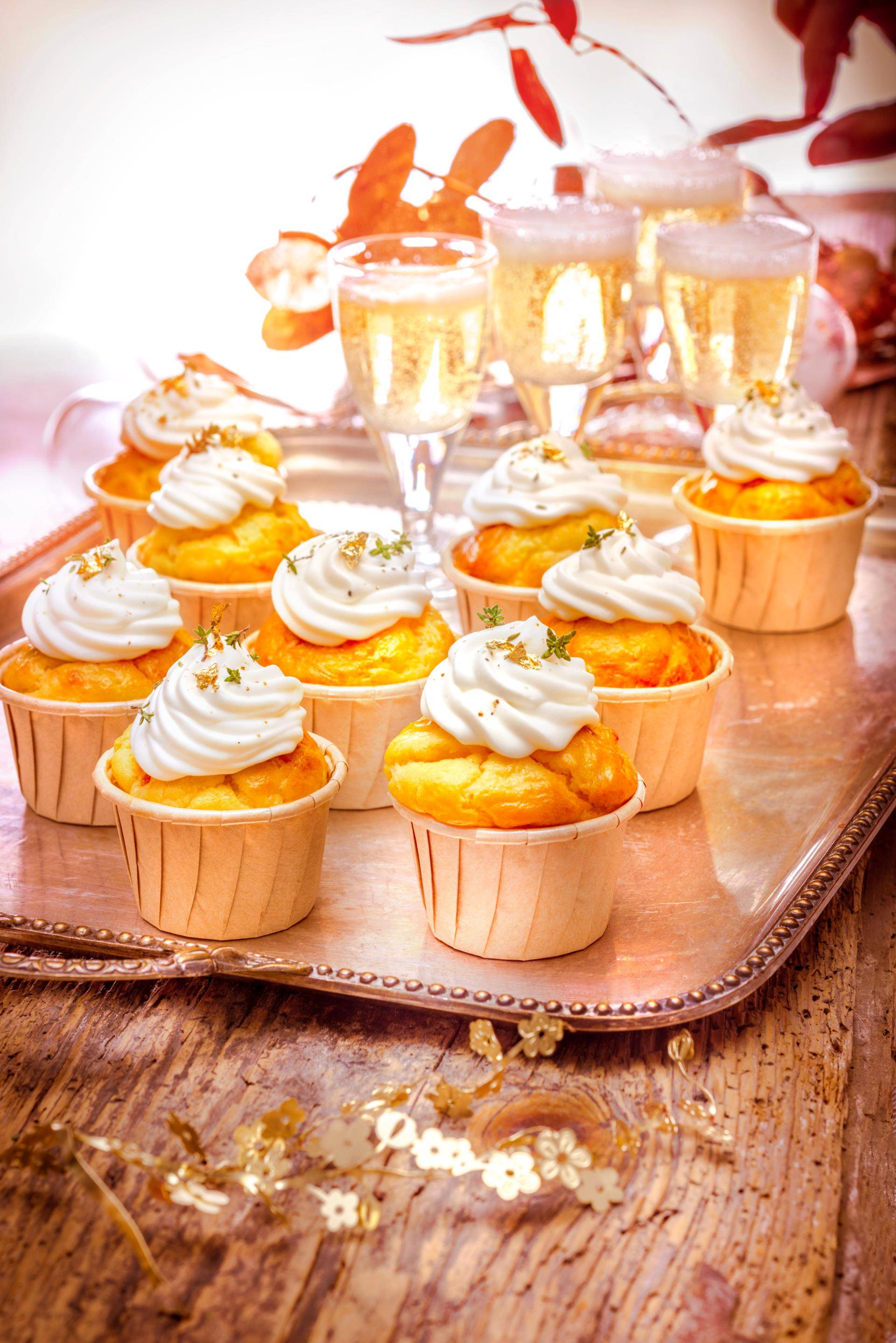 Cupcakes au saumon fumé, chantilly au thym - Recette Balance de cuisine | Tefal