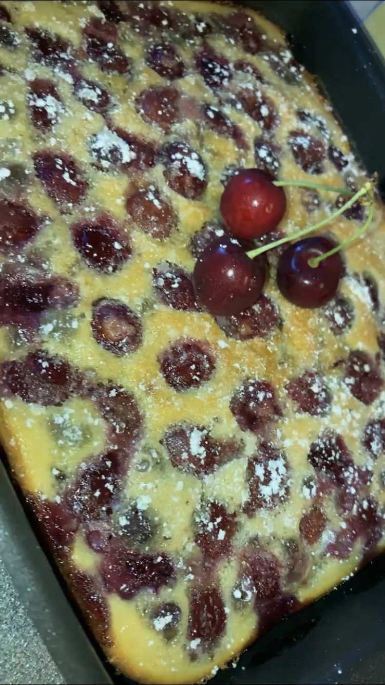 Clafoutis cerises 🍒 - Recette Cake Factory | Tefal