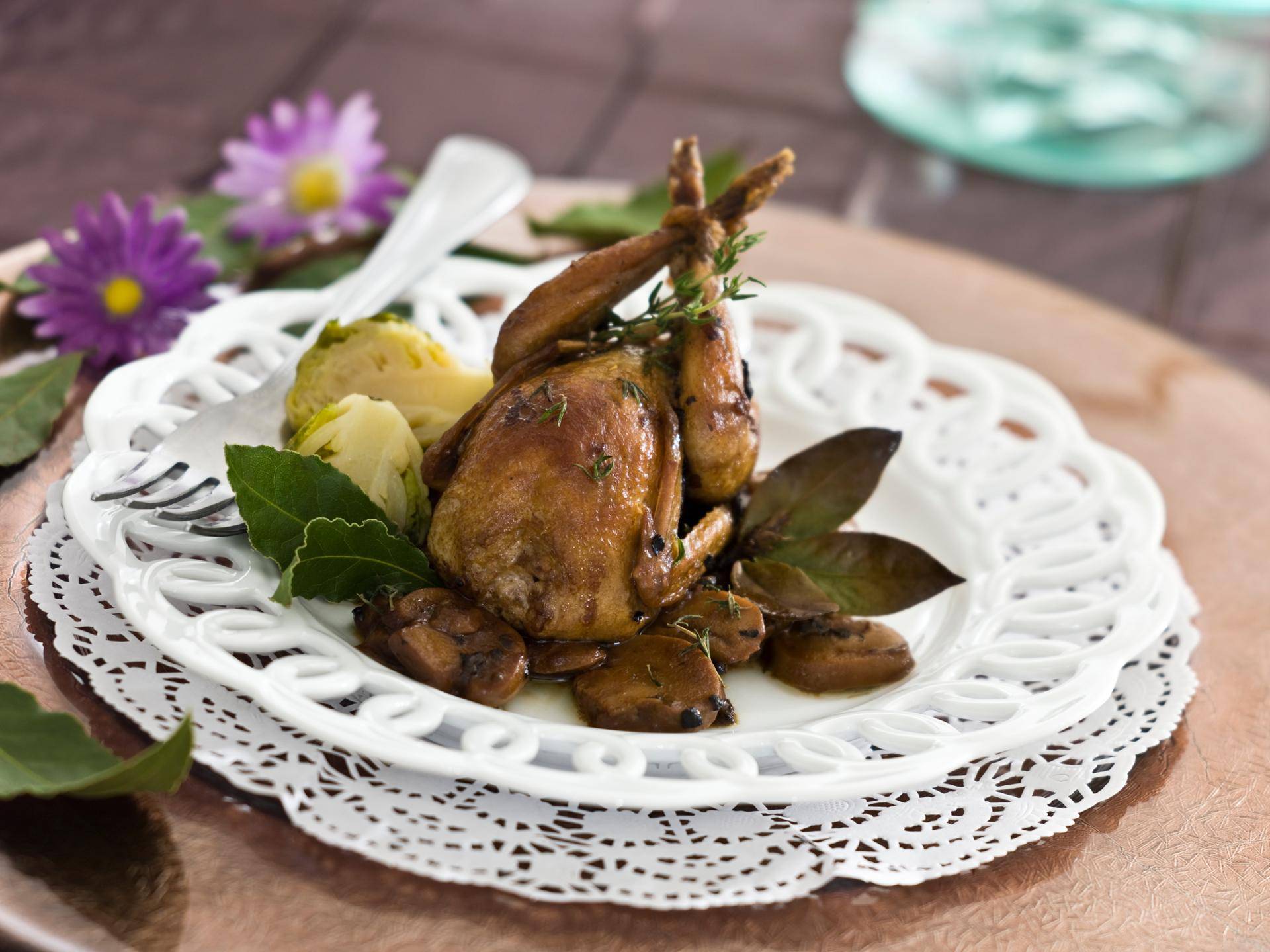 Cailles aux petits oignons et aux champignons - Recette undefined | Tefal