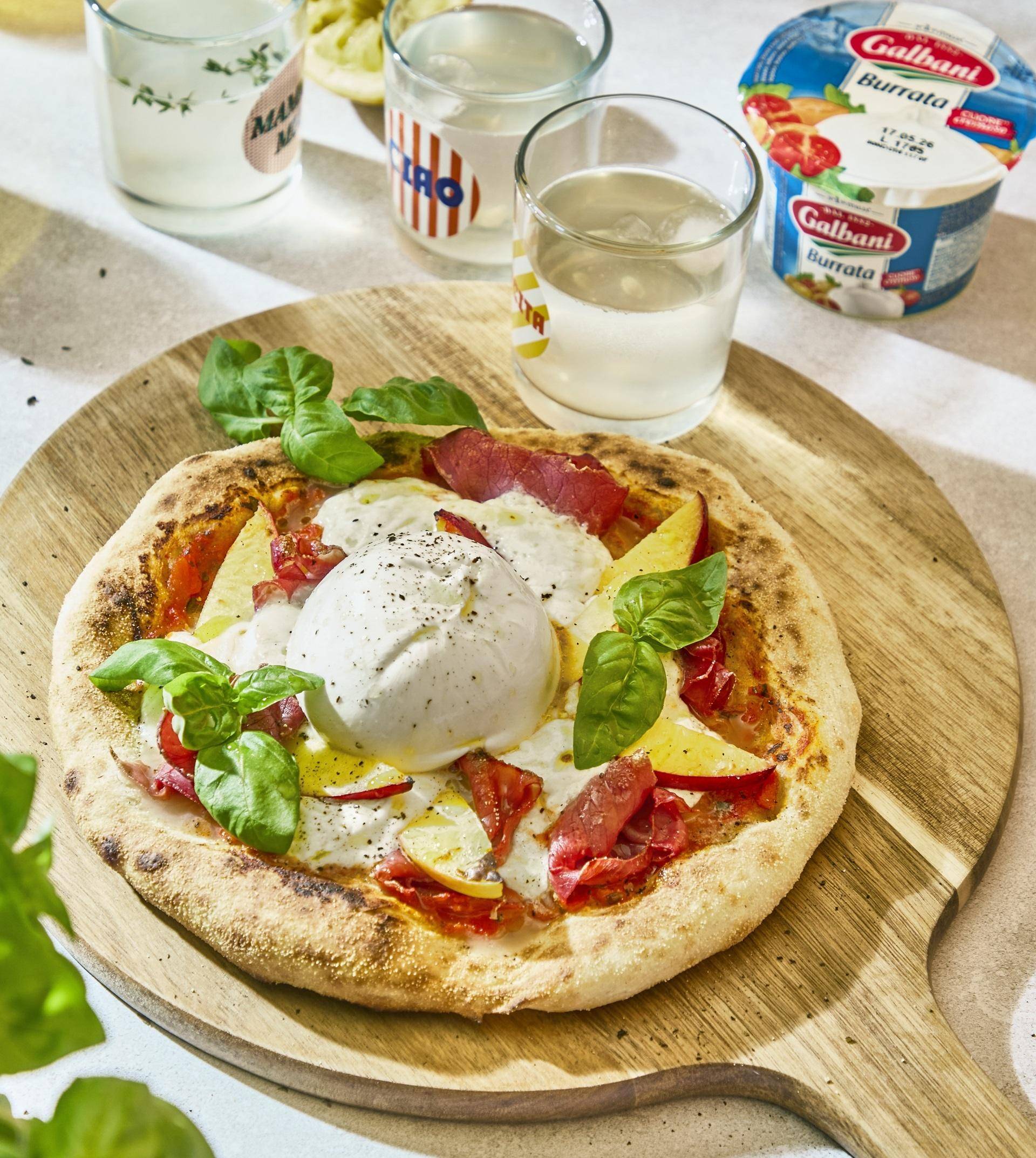Pizza Bresaola, Nectarine & Burrata Galbani - Recette Pizza Pronto | Tefal