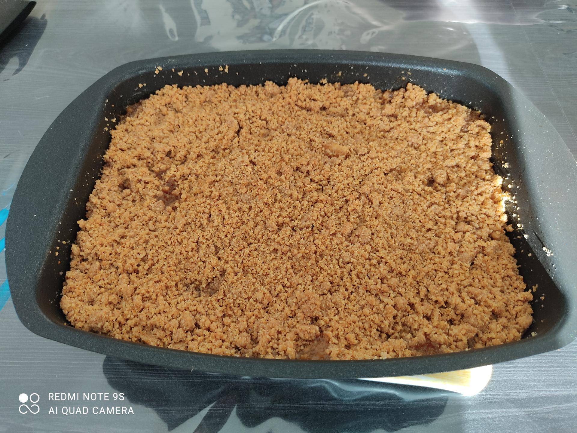 Crumble pomme rhubarbe - Recette Cake Factory Délices | Tefal