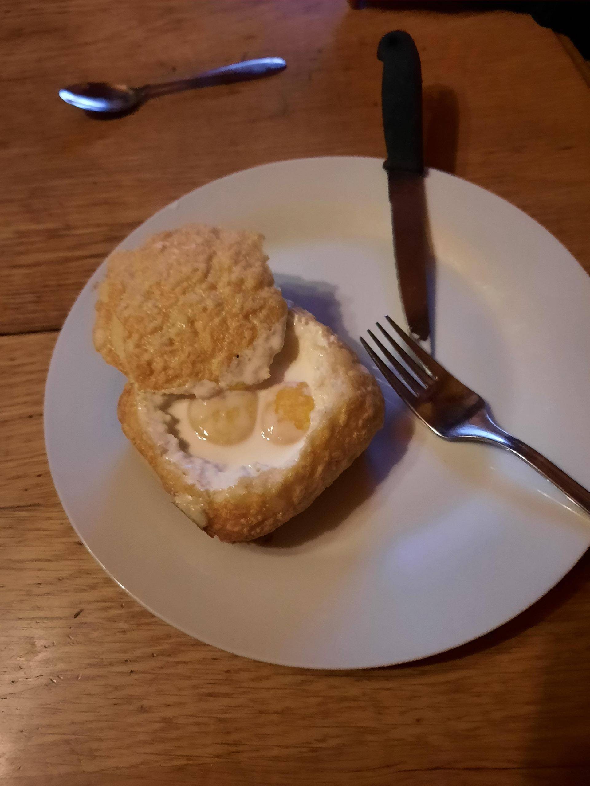 Oeufs cocottes reblochon - Recette Cake Factory | Tefal