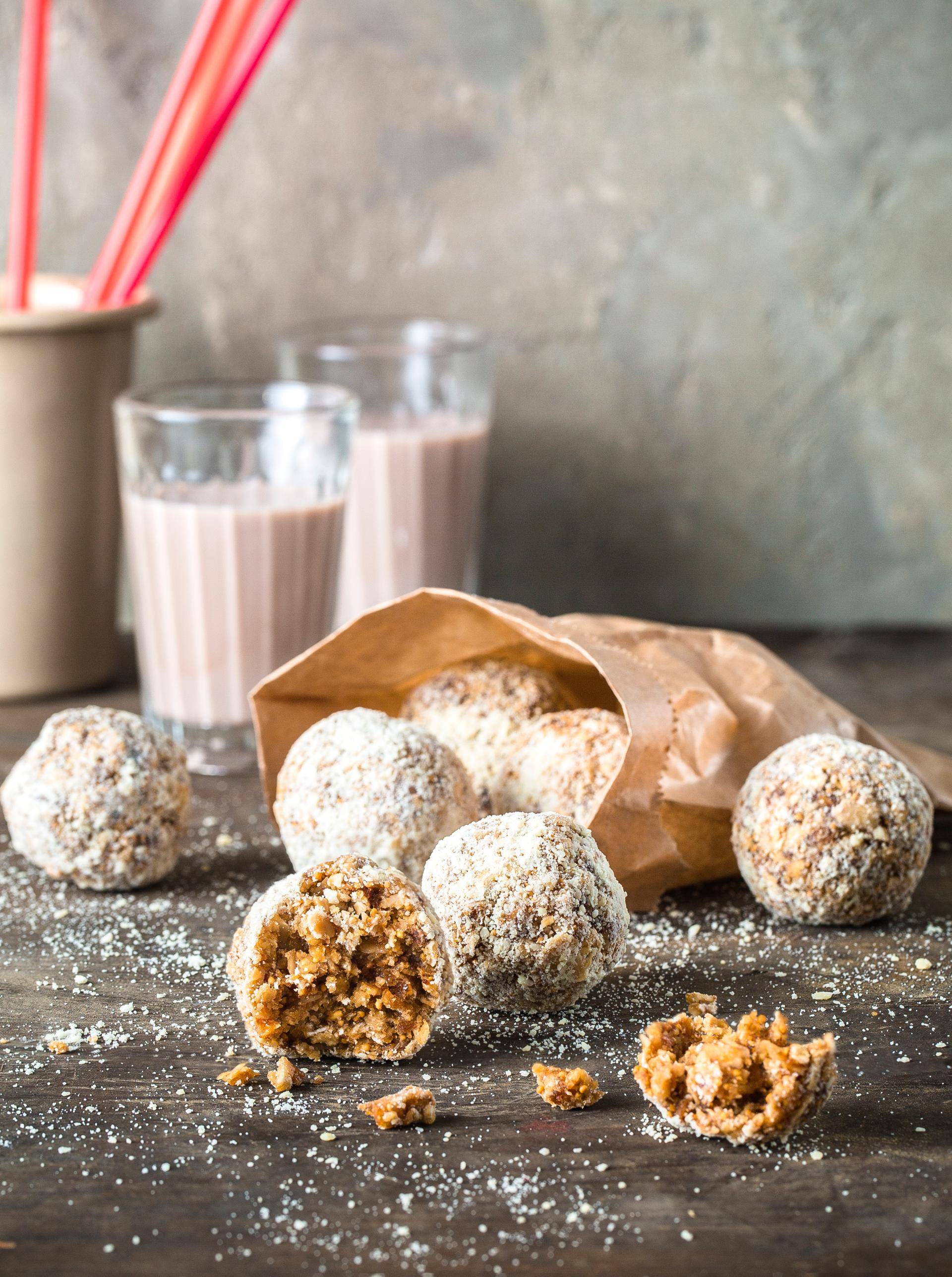 Balls de céréales aux amandes et figues séchées - Recette Cake Factory | Tefal