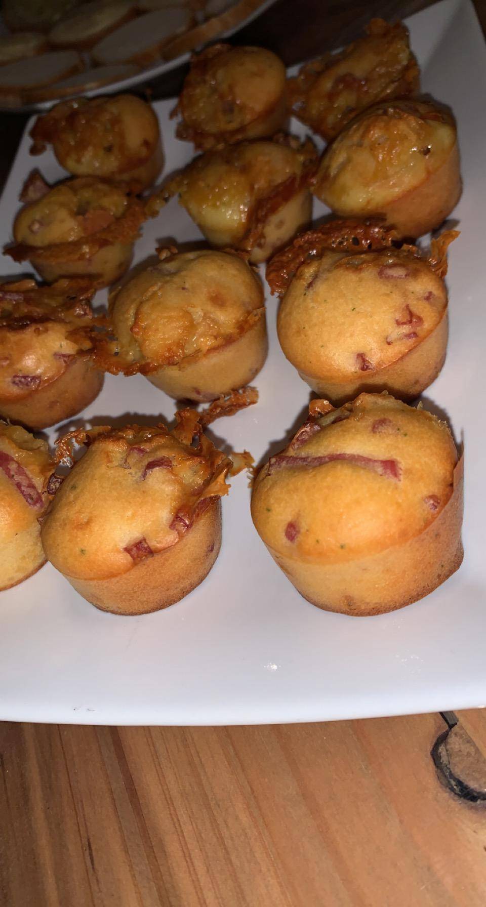 Mini cake bacon époisses - Recette Cake Factory | Tefal
