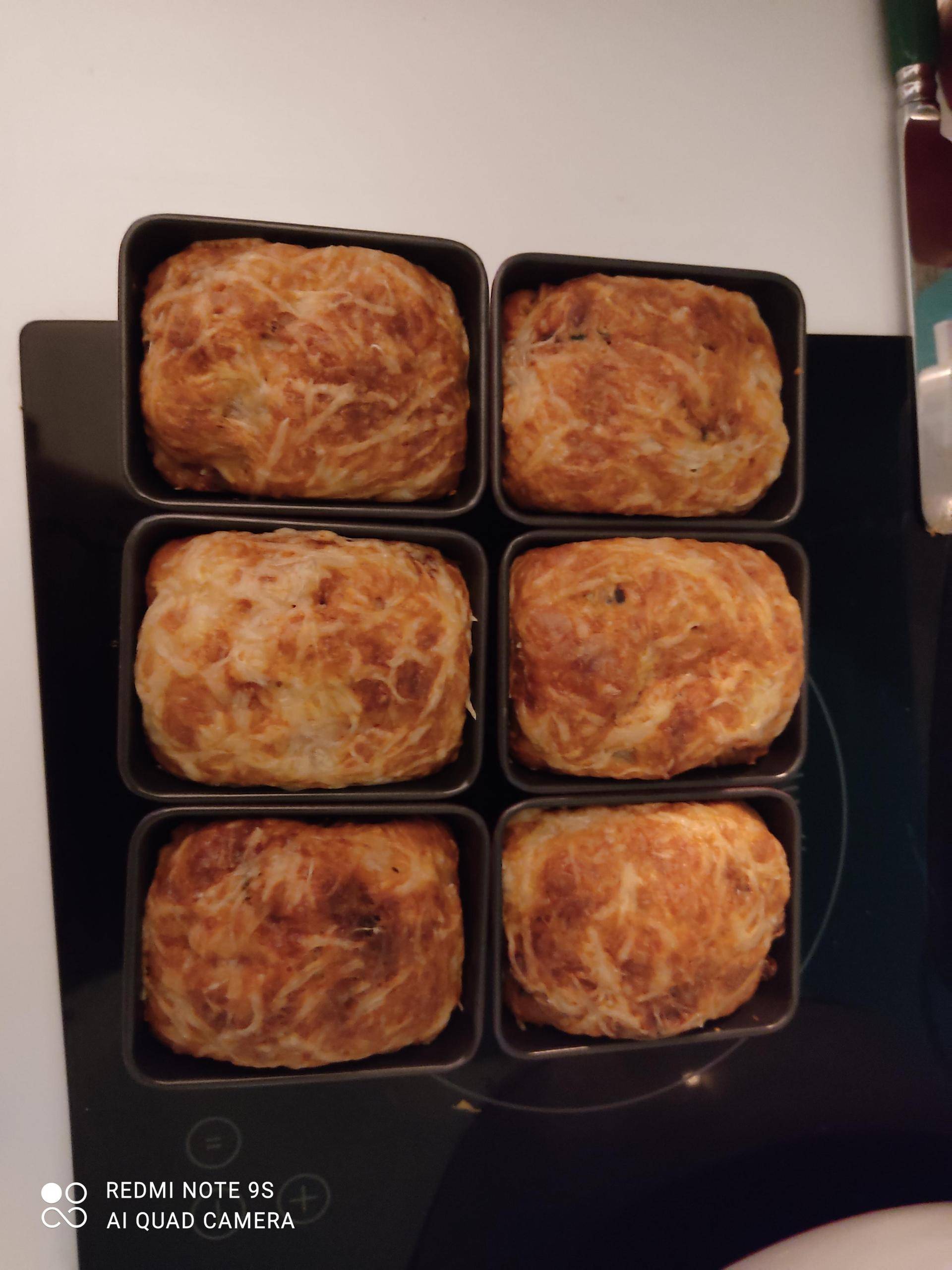 Cakes lardons et pruneaux - Recette Cake Factory Délices | Tefal