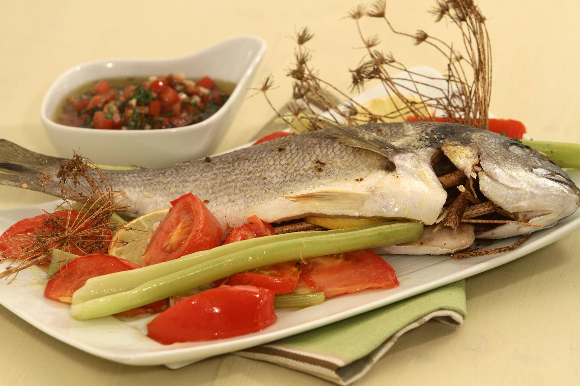 Daurade rôtie et vierge de légumes - Recette Balance de cuisine | Tefal