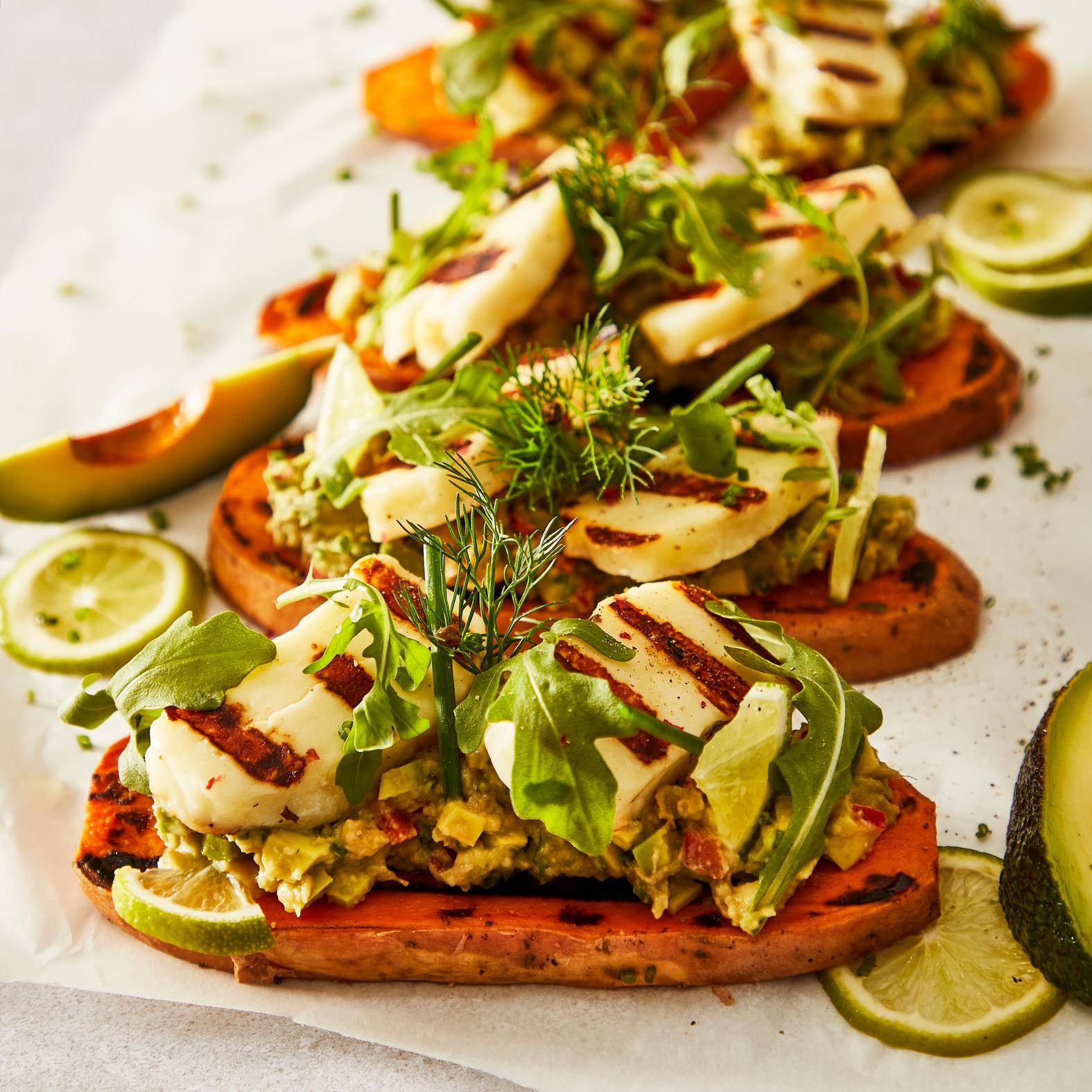 Tartine de patate douce, guacamole et halloumi grillé - Recette OptiGrill 2in1 | Tefal