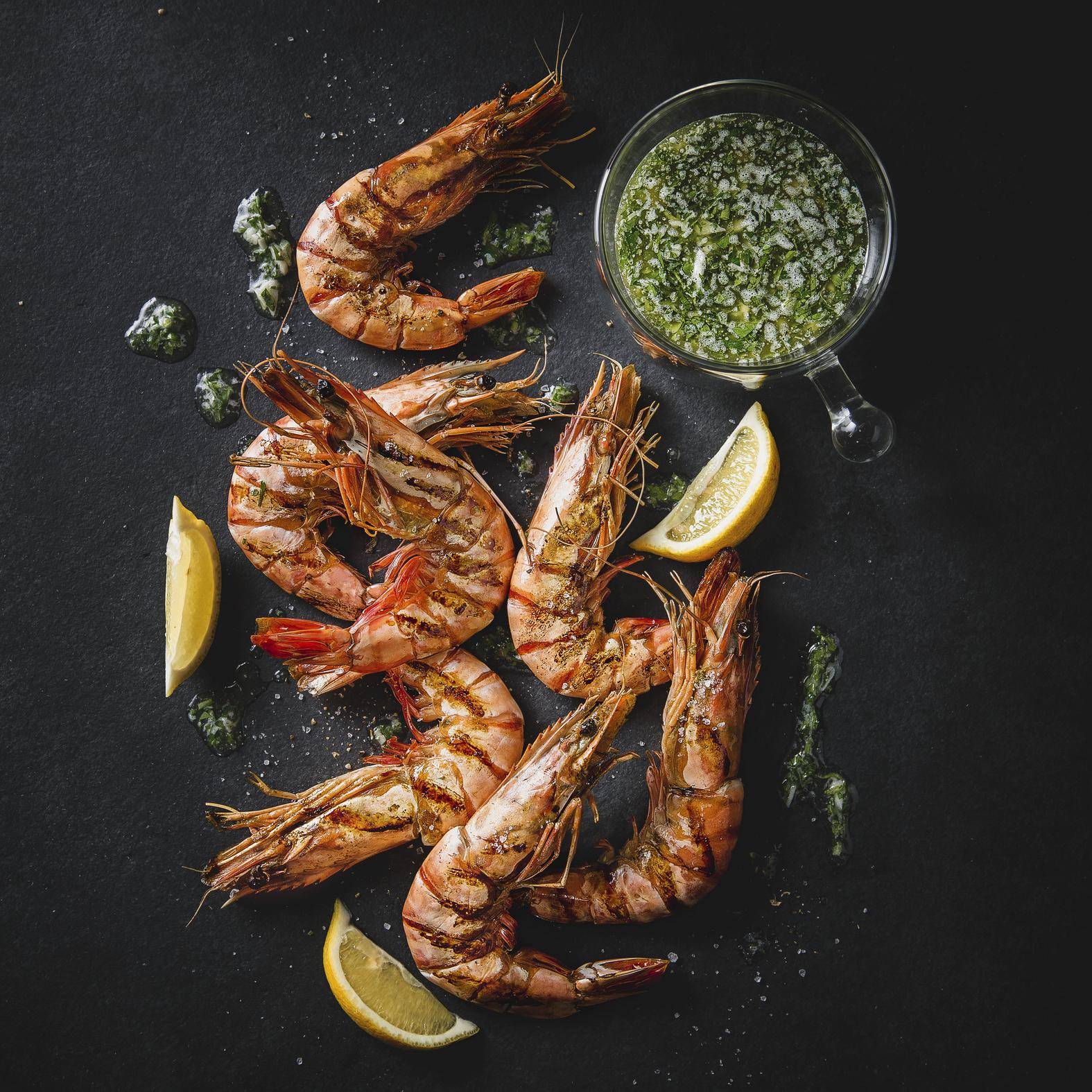 Gambas grillées, beurre citronné à l'ail et persil - Recette undefined | Tefal