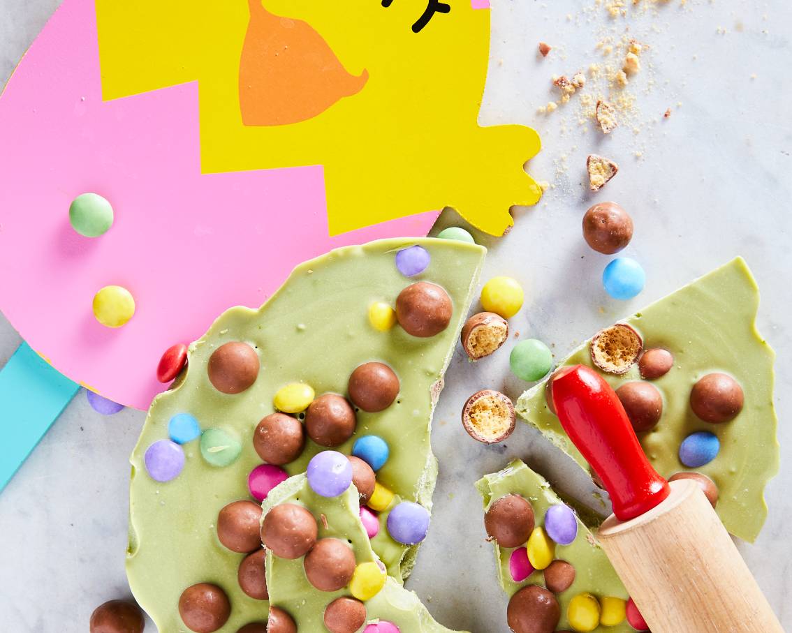 RECIPE OF THE MONTH_APRIL 2022_COOKING WITH KIDS_COOKWARE_ CHOCOLAT A CASSER POUR PAQUES SQUARE.png